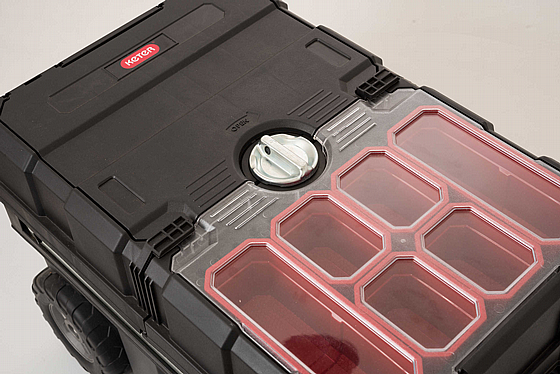 ���� ���� ������ �� ������ ��������� Masterloader Portable Tool Box Solution ��� KETER