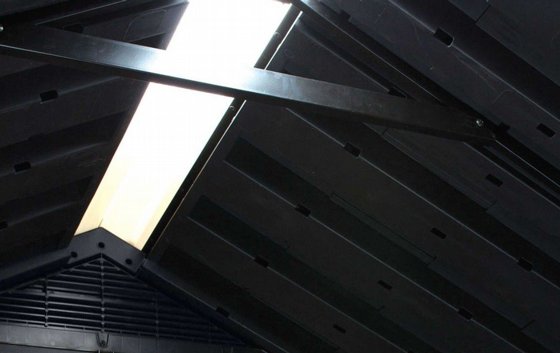 ���� ���� ������ ���� 7.5x13 ���� ���� �������� Keter Newton Skylight