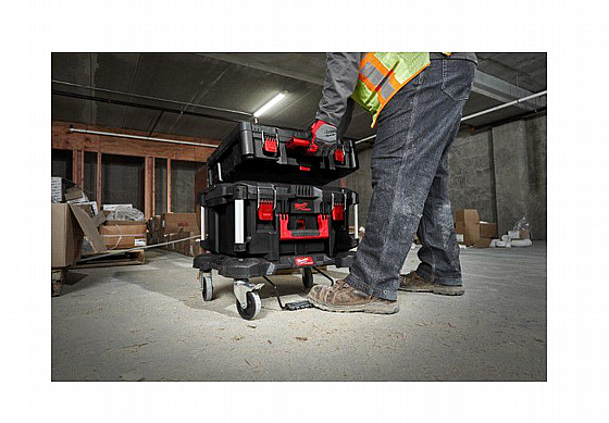 ���� ����� ����� �� 4 ������ PACKOUT ������� milwaukee