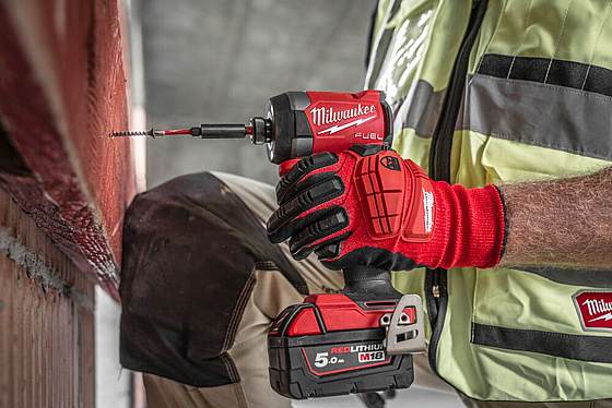 ����� ������ ��� 4 ������� (��� ����) Milwaukee M18 FID3