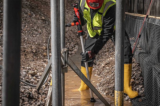 ����� ��� ����� 12V (��� ����) MILWAUKEE M12 BSWP-601