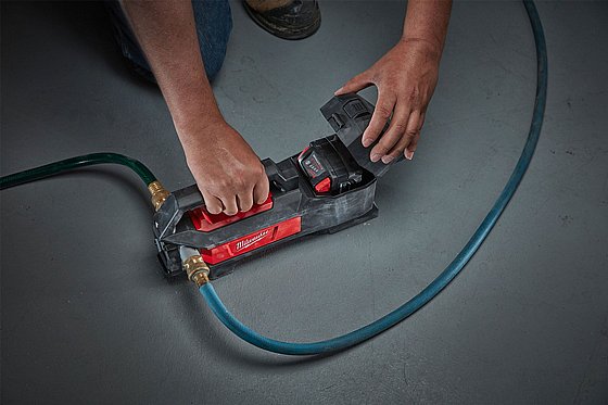 ����� ����� ��� ����� ������� 18V (��� ����) MILWAUKEE M18-BTP