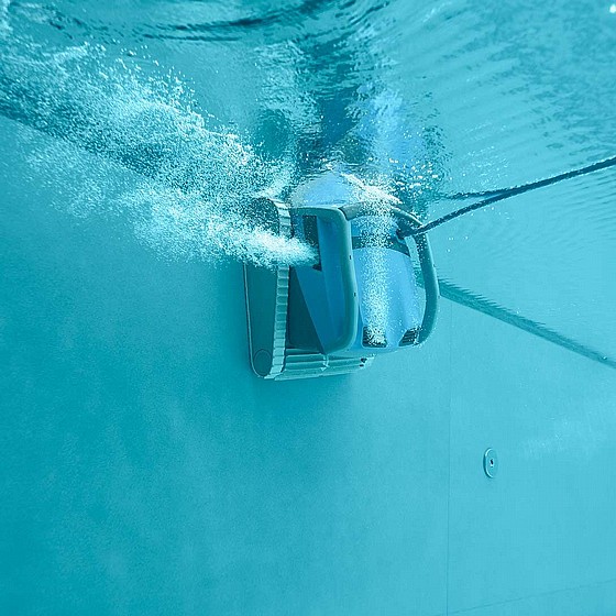 ����� ������ ������ ����� M600 ��������� Maytronics Dolphin