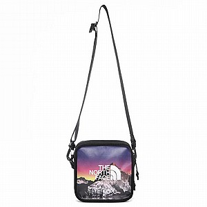 ���  ����' ���� THE NORTH FACE