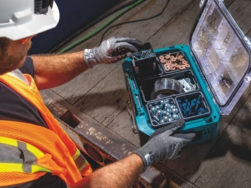 ���� ���� ������� MAKITA MAKTRAK P-91067
